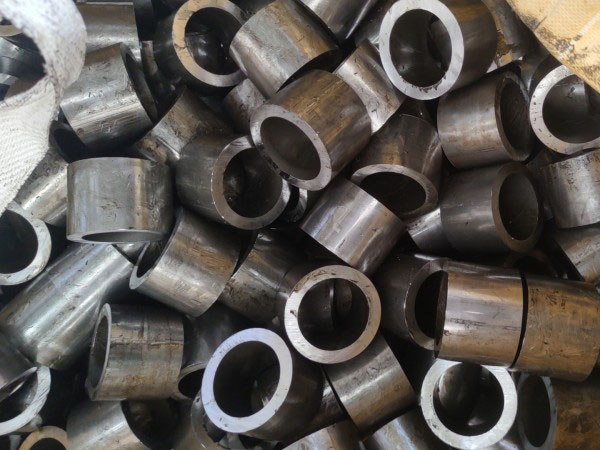 勐海无缝钢管切割